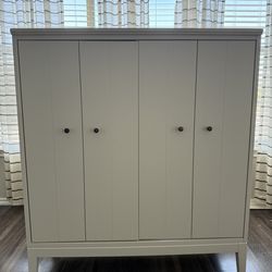IKEA IDANÄS White Cabinet with Bi-Folding Doors - 48” Wide - Pickup Only
