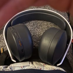 pulse 3D PS4/PS5 headphones 