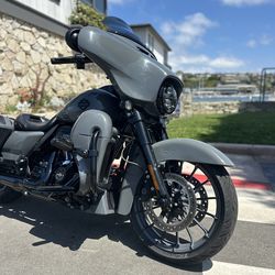 2018 Harley Davidson CVO street Glide