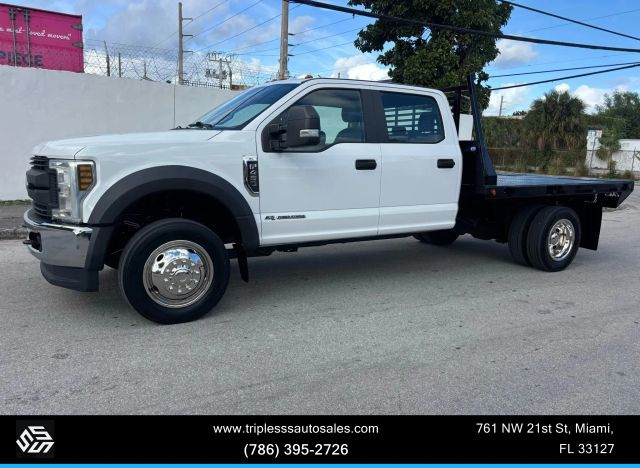 2018 Ford F450 Super Duty Crew Cab & Chassis