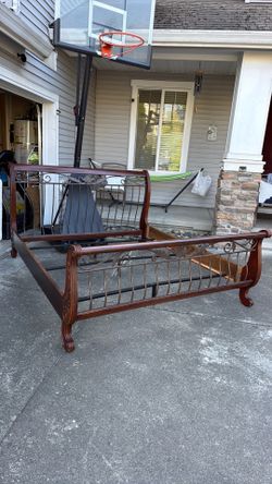 King size bed frame $50