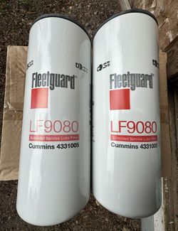 LF9080 FLEETGUARD OIL FILTER -2 pieces