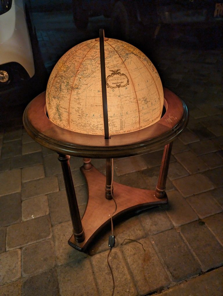 16 Inch Heirloom Illuminated Globe By Replogle 