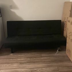 Black Futon 
