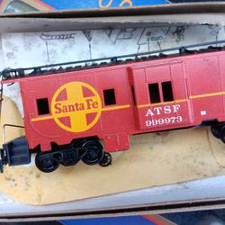 Athern Ho Scale Sante Fe Caboose