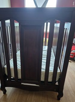 Crib With Mattress 