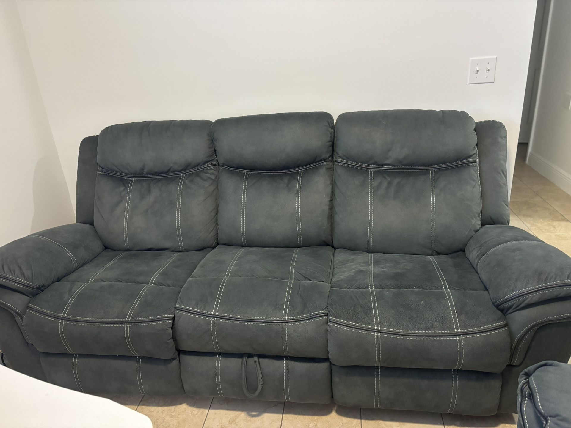 Recliner Couch & Love Seat