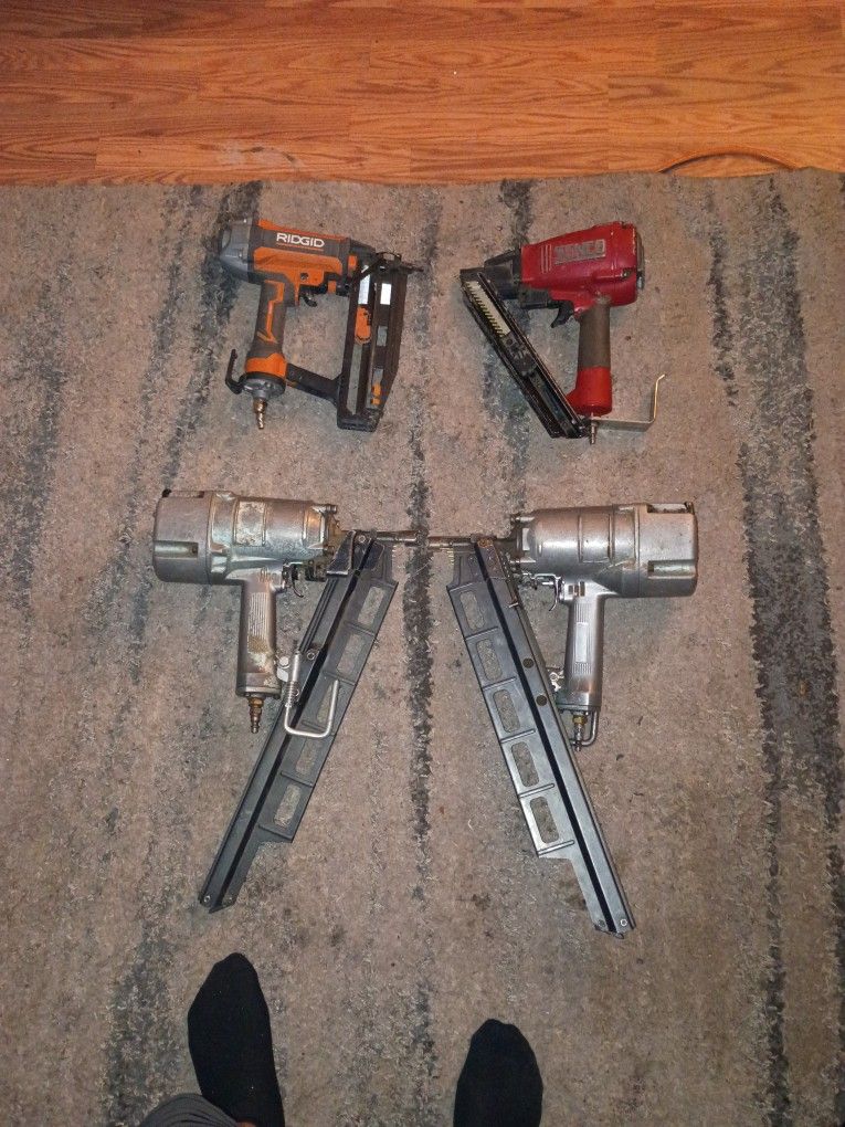 Nail Guns. Framing Nail Guns. 2 Hitachis 1 Rigid 1 Senco