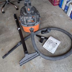 4 Gallon 3.5 RIGID wet/Dry Vac