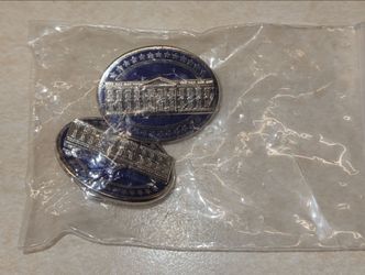 White House Souvenir Pin