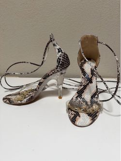 Lace up heels size 6 1/2