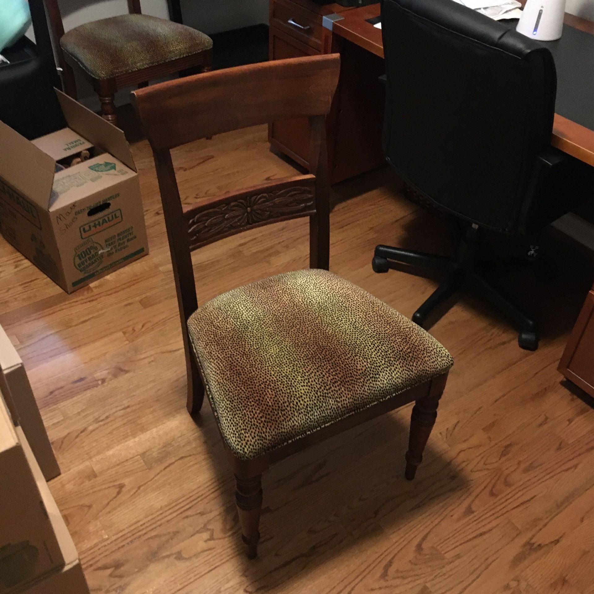 Ethan Allen Dining chairs Set Of 6 Cheetah Print