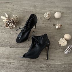 ALDO Black peep toe ankle boots Size 8