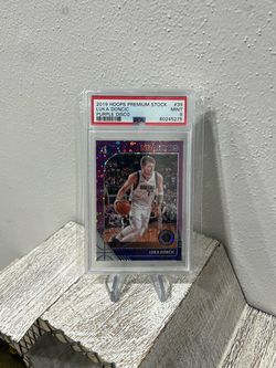 2019 Hoops Premium Stock Luka Doncic #39 Purple Disco Prizm PSA 9 MINT Mavericks