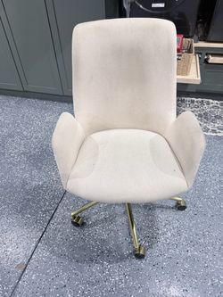 Desk chair
