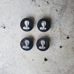 1994-2004 FORD MUSTANG SELLING COBRA CENTER CAPS