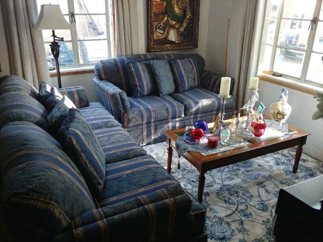 Sofa & Loveseat