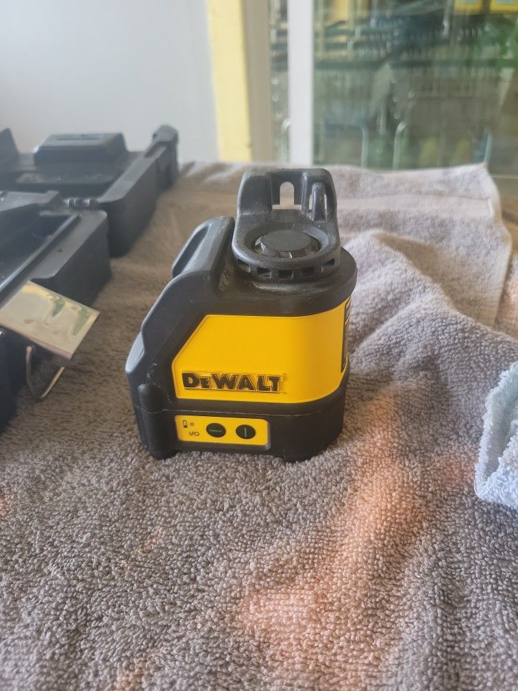 Dewalt