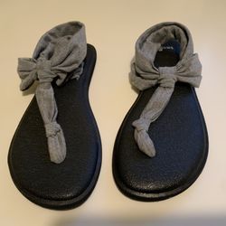 Sanuk Women's Yoga Sling, Gray and Black Size:5