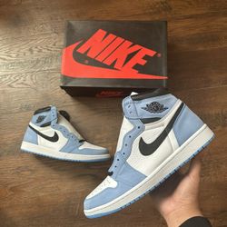 Air Jordan 1 UNC University Blue Size 11