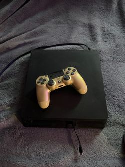PlayStation 4 Slim Console with Controller