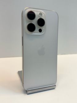 Apple iPhone 15 PRO 256gb. ( Unlocked Phone )