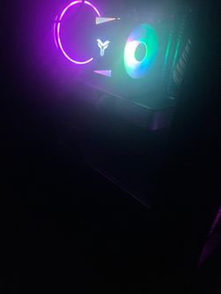 PC FOR SALE *READ DESCRIPTION*