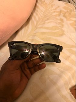 Meta glasses