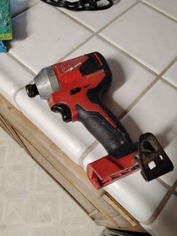M18 fuel impact driver