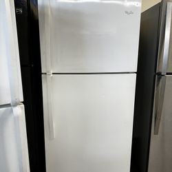 Whirlpool Gloss White Top Freezer Refrigerator Apartment Size