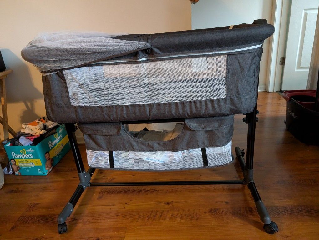 Bassinet 
