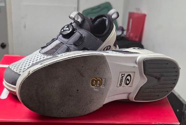 DEXTER Bowling Shoes - Women's sz. 8