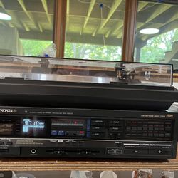 Pioneer Stereo Receiver & Turntable 
