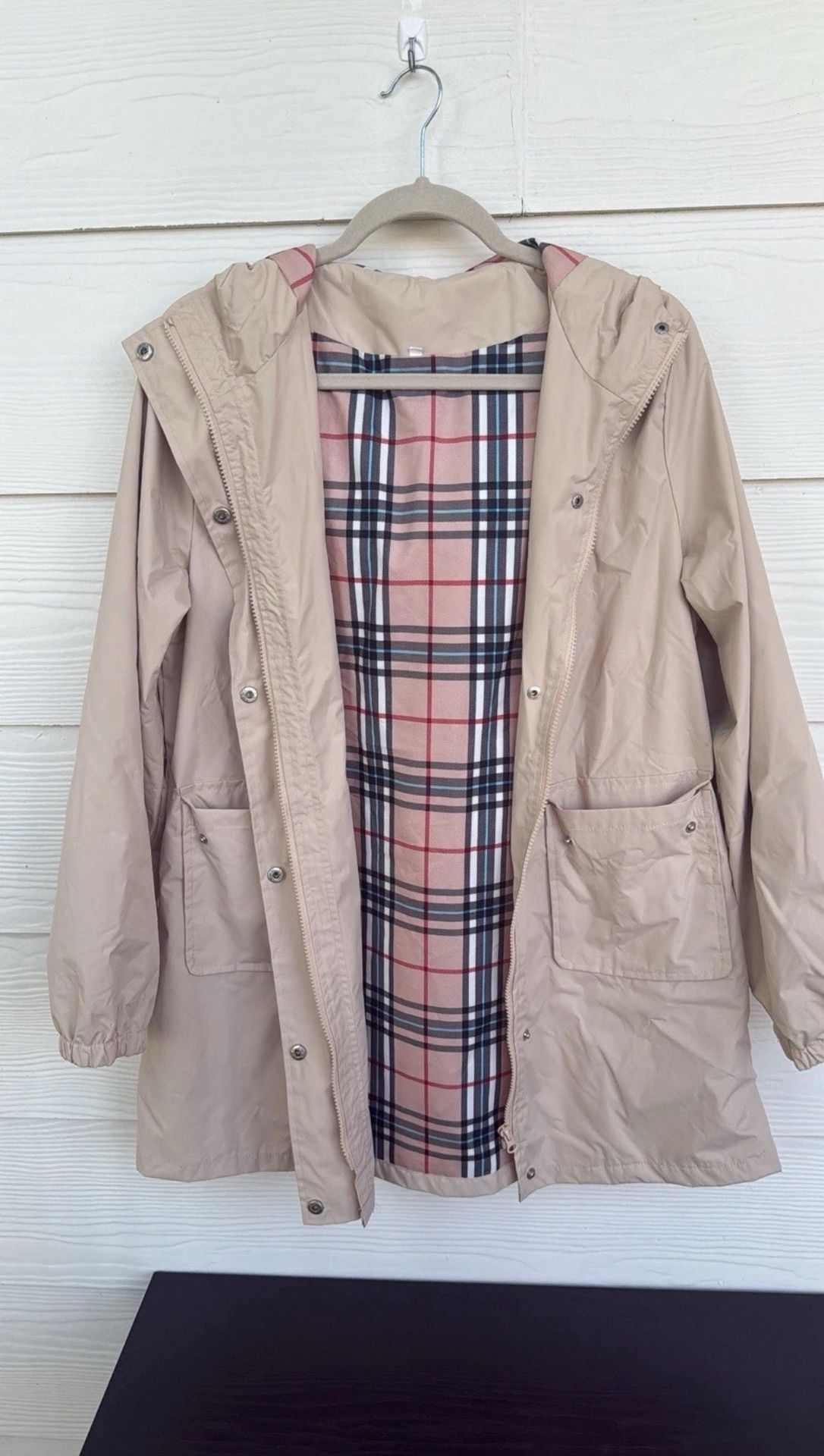 Women’s Hooded Rain Jacket Size Small Beige Plaid Windbreaker Lightweight Coat