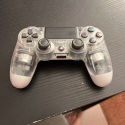 PS4 Controller