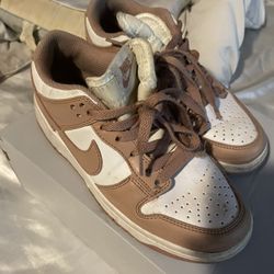 Pink Dunks 5.5Y