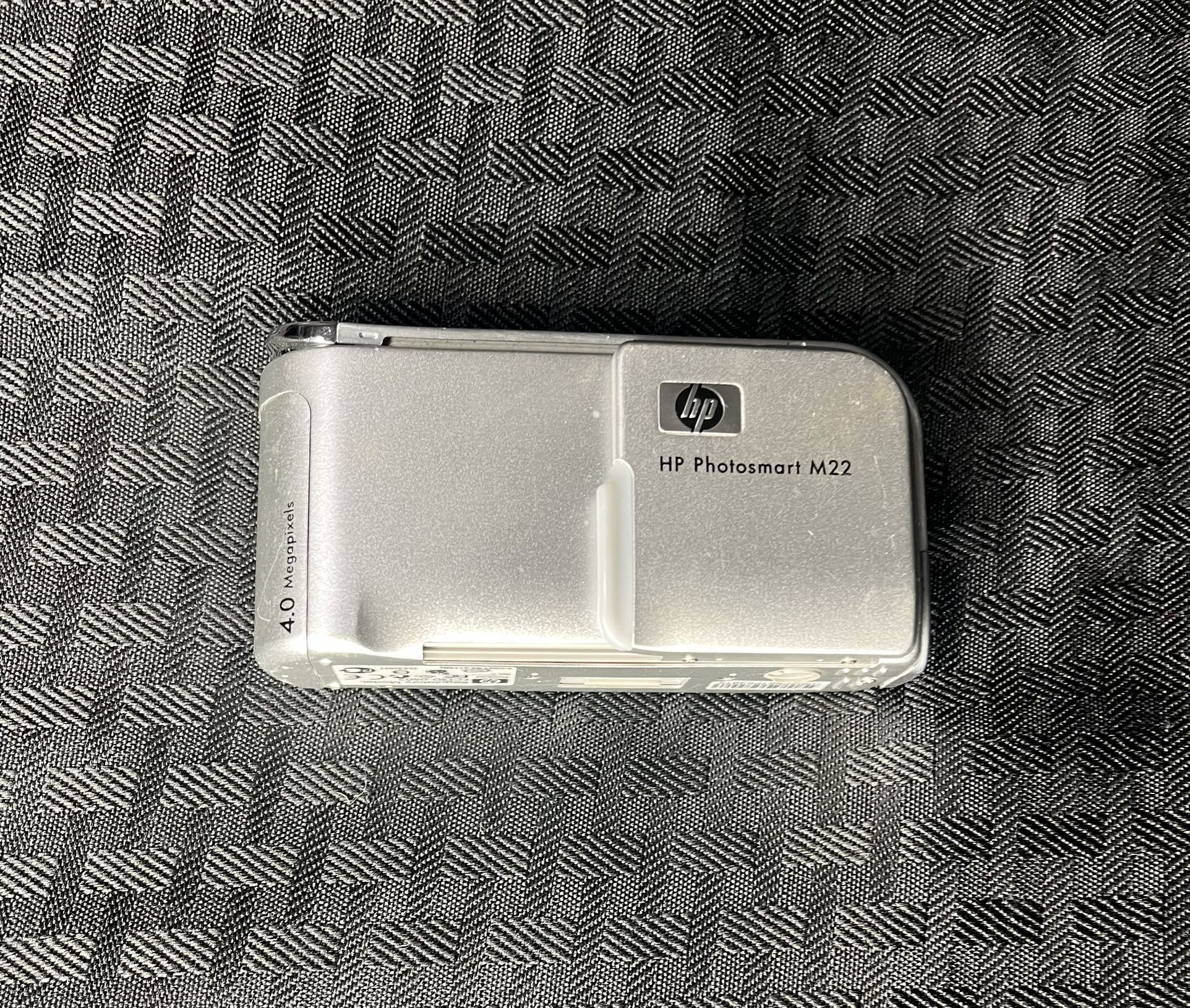 HP Photosmart M22 Camera