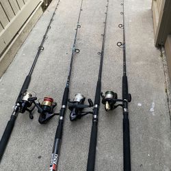 4  Fishing Rods With Reels