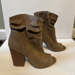 Indigo Rd. Iris Park Women Peep Toe Booties Ankle Boots Tan Size 7