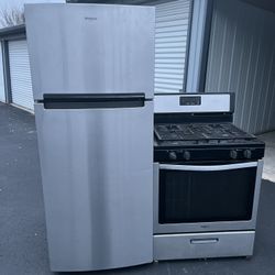 Whirlpool Refrigerator And Stove Set (gas)