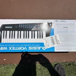 Keytar - Alesis Vortex Wireless 2 