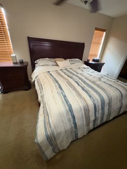 Espresso wood bed set
