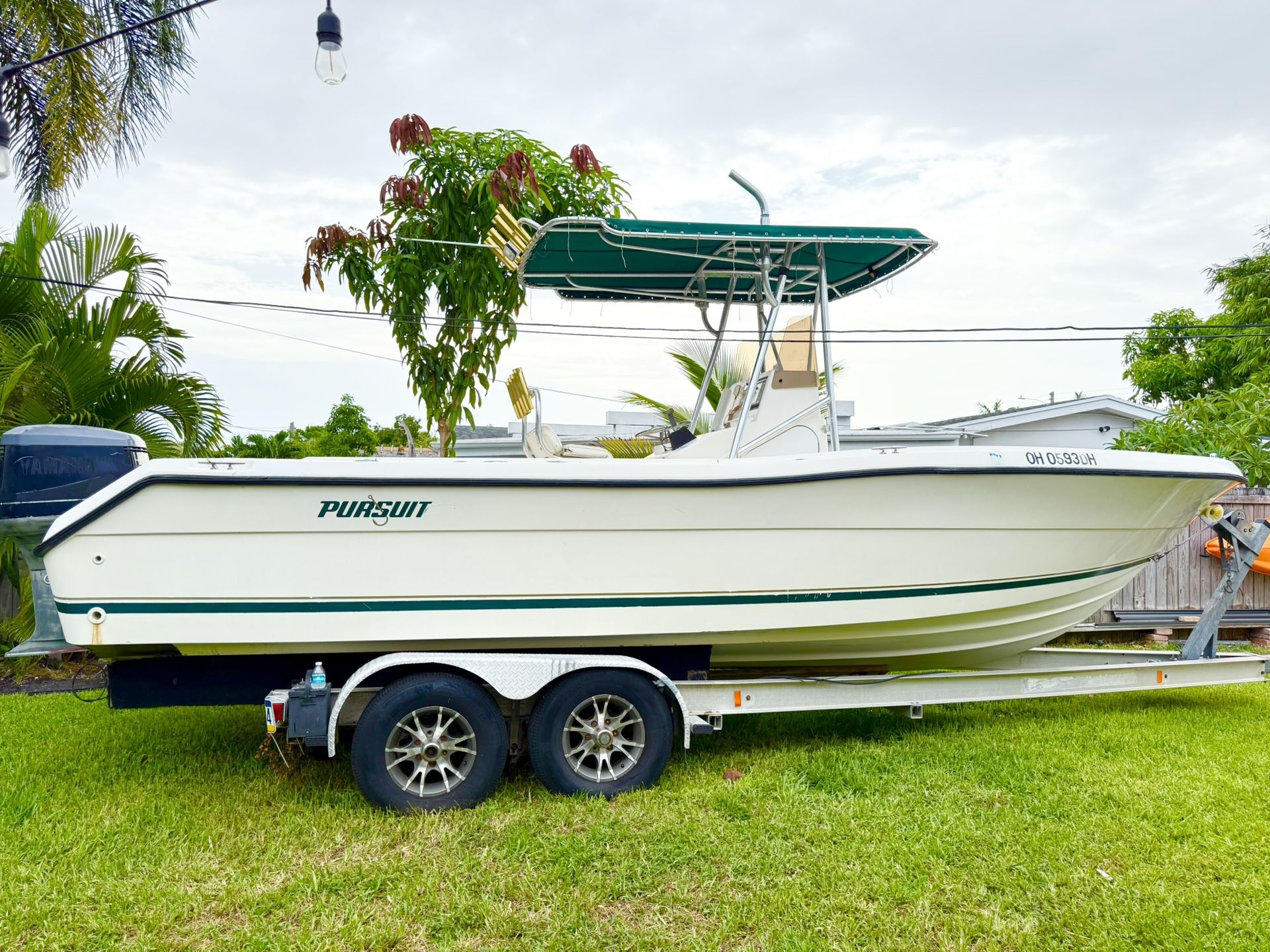 1999 25 foot pursuit