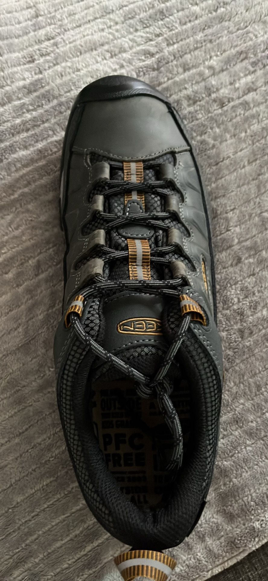 KEEN Targhee 3 - Men's Low Height Waterproof Hiking Shoes Size 10.5
