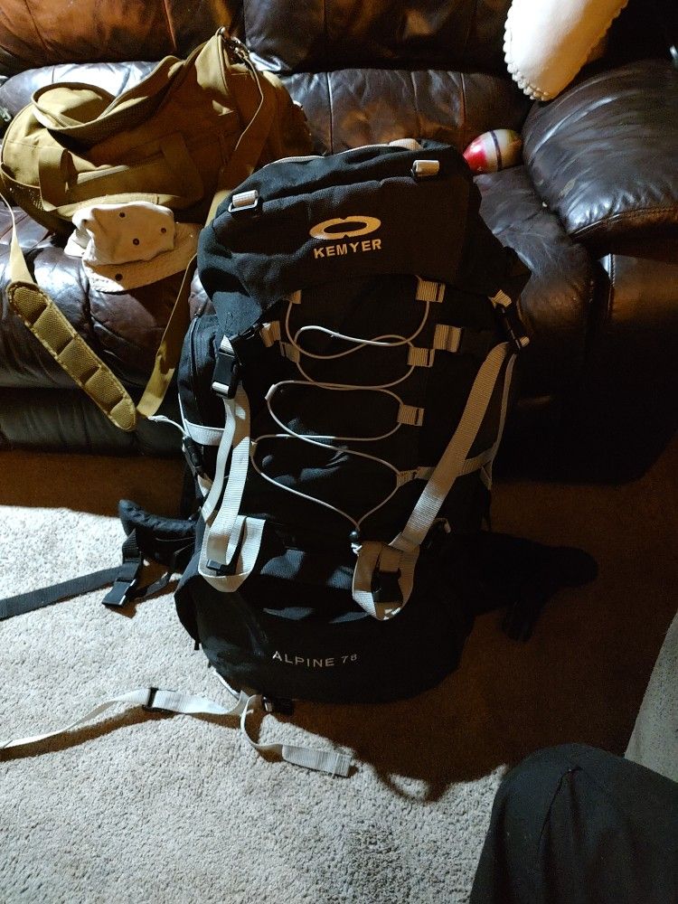 Lg. Backpack