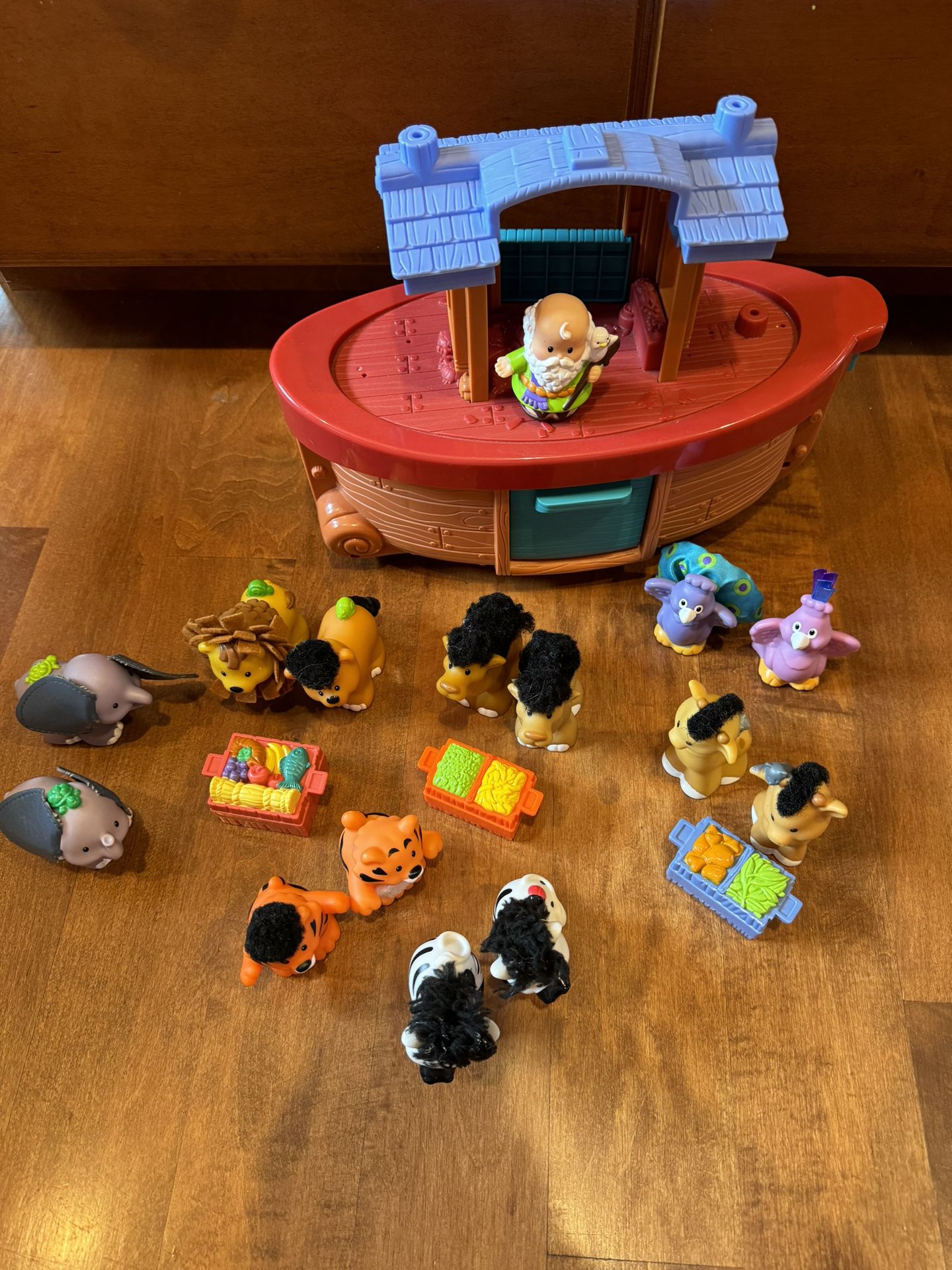 Fisher-Price Little People Noah’s Ark Playset Shipping Available