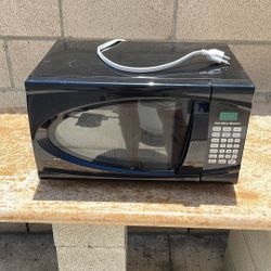 Microwave Oven