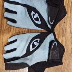 Women's Cycling Gloves