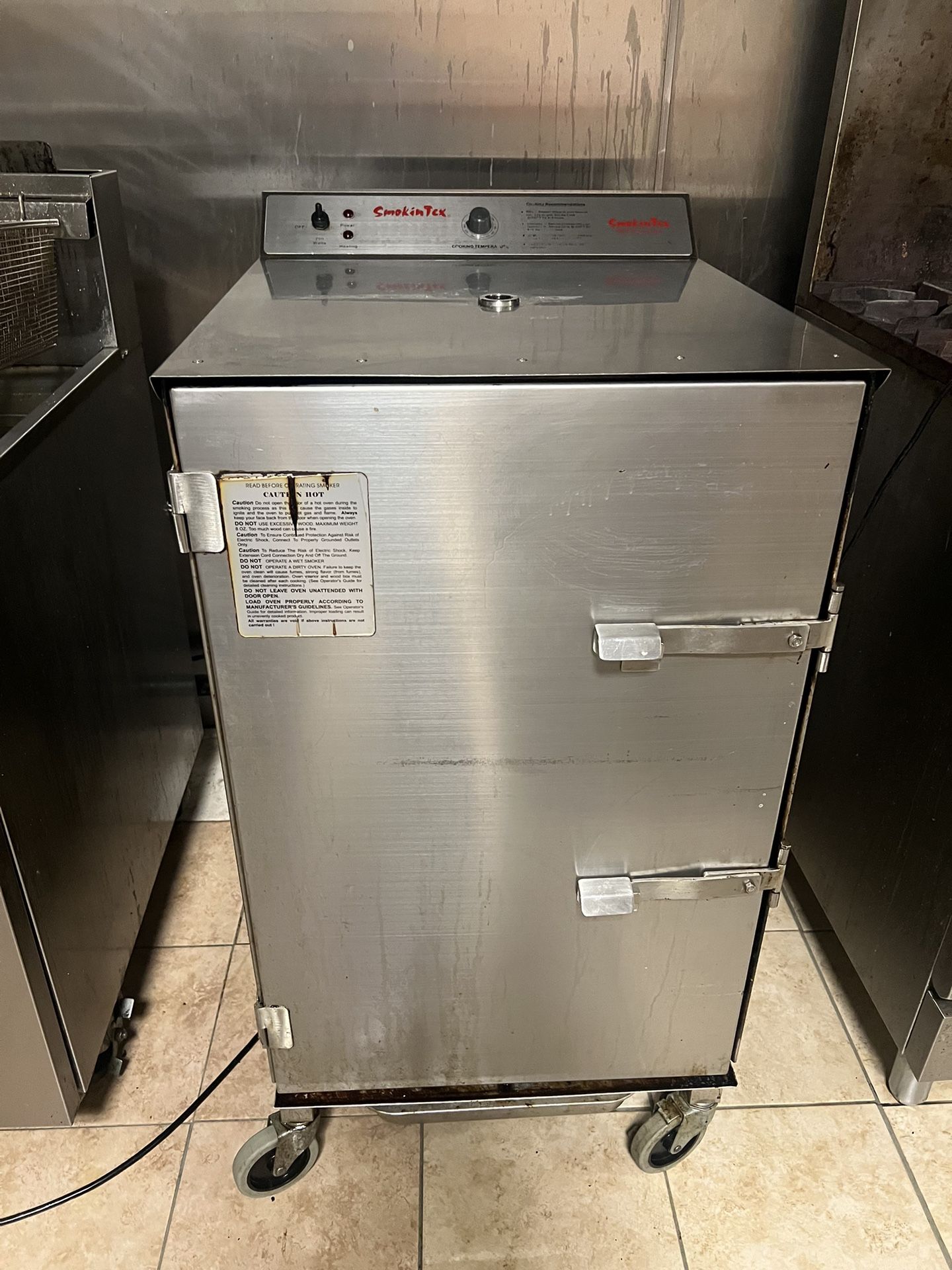 Commercial restaurant Smoker Restaurant & Food service equipment