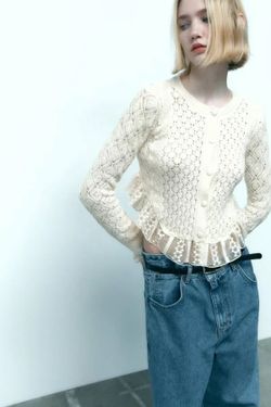 Zara Elegant Cream Knit Sweater Size Xs